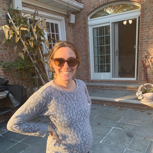 Meet your Posher, Valerie - Picture 1 of 1